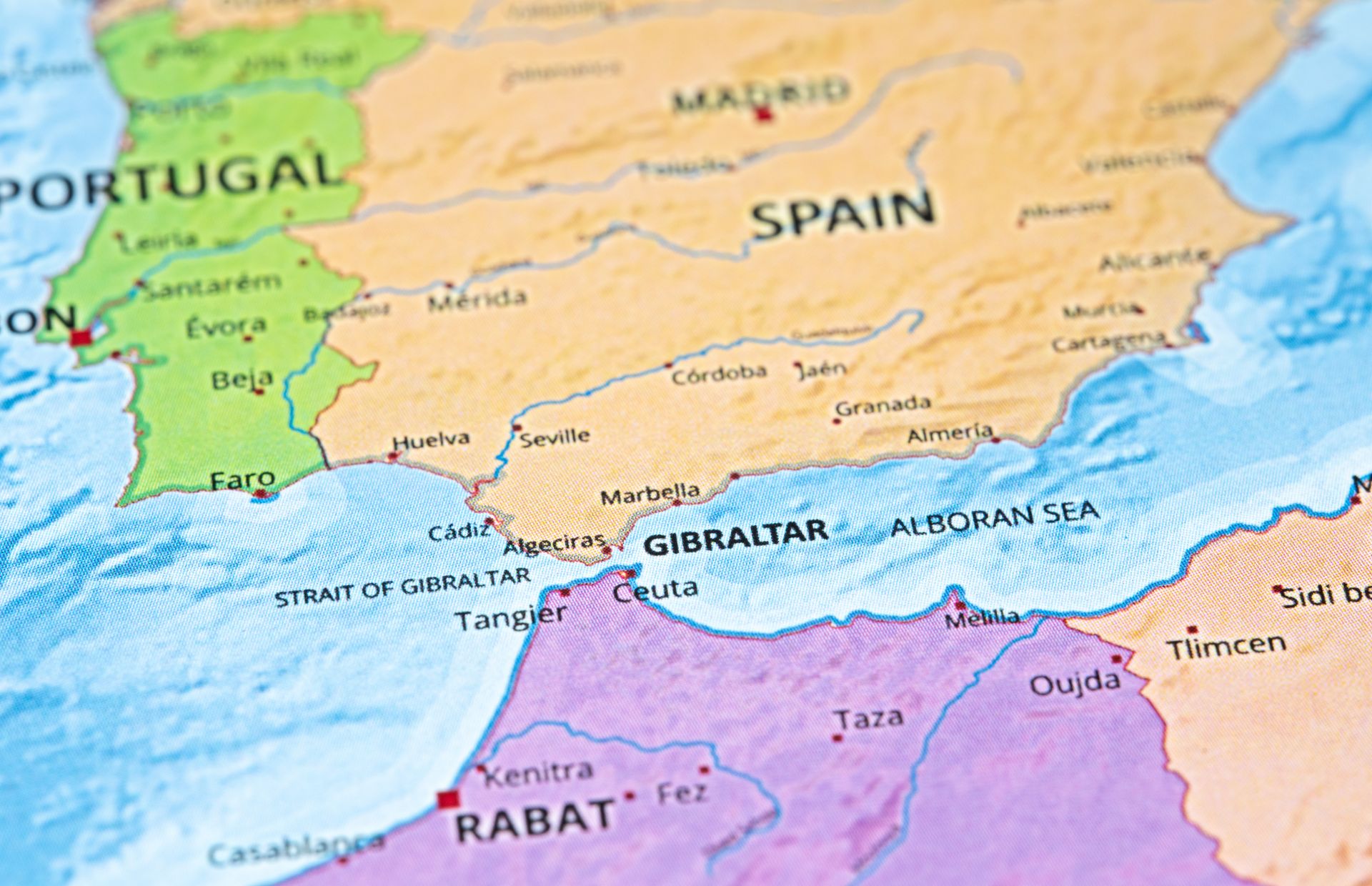 Ceuta, la percezione e la realtà: perché le chiusure non fermano i flussi